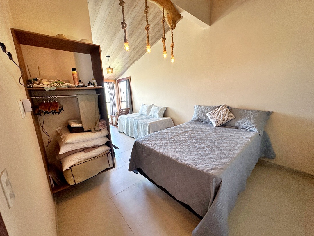 Casa Triplex à venda em Costa Dourada BA com 6 suítes (42)