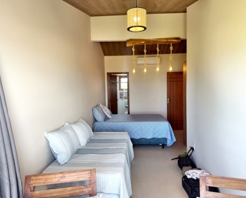 Casa Triplex à venda em Costa Dourada BA com 6 suítes (45)