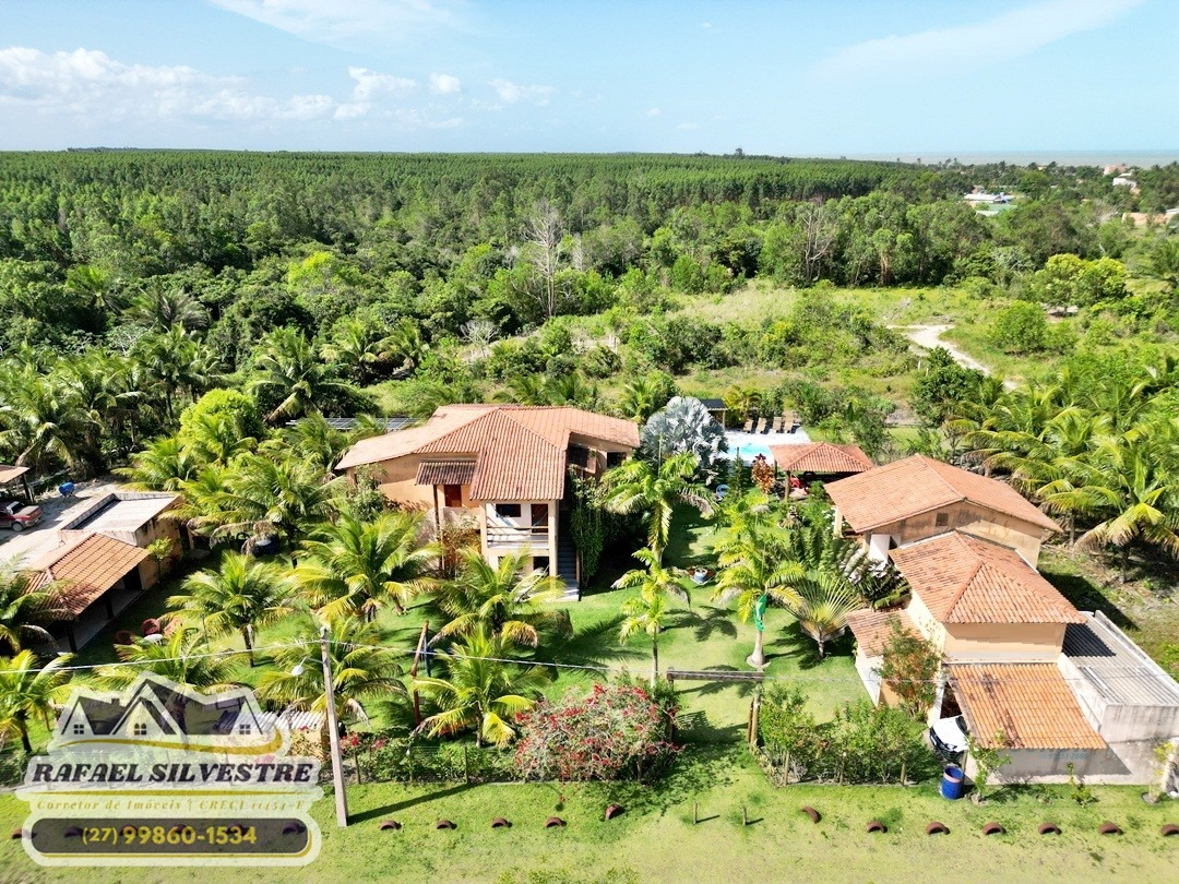 Vista aérea frente Pousada a venda em Costa Dourada BA